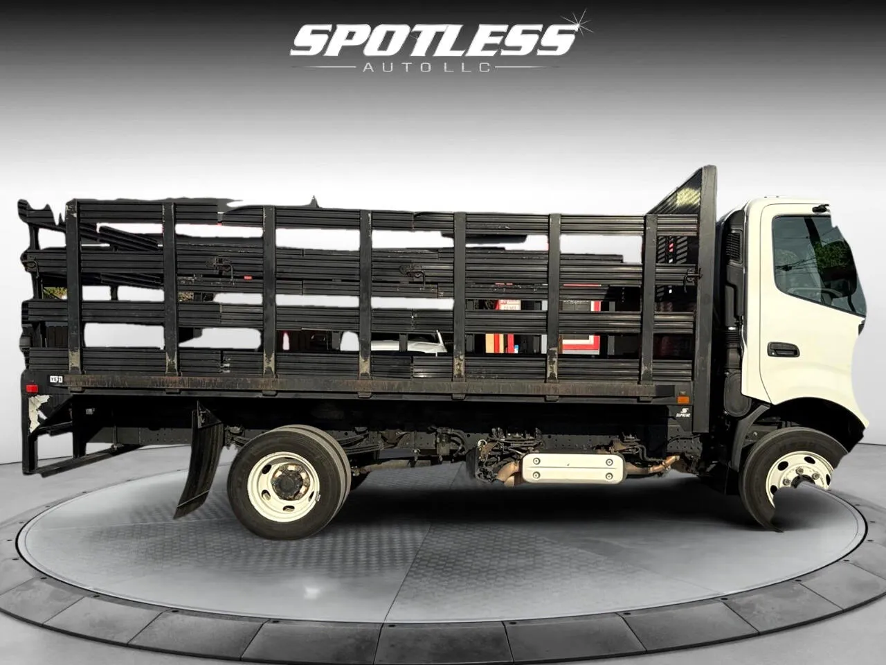 Hino 155 photo 7