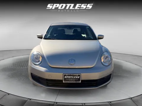 More photos of 2012 Volkswagen Beetle 2.5L at Spotless Auto San Pedro, TX