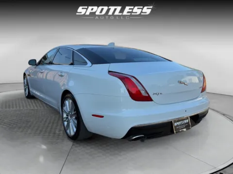 More photos of 2018 Jaguar XJ L Supercharged at Spotless Auto San Pedro, TX