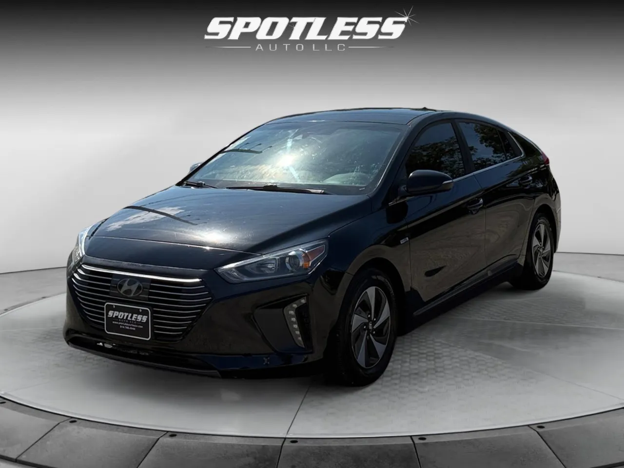 2018 Hyundai Ioniq SEL's photo