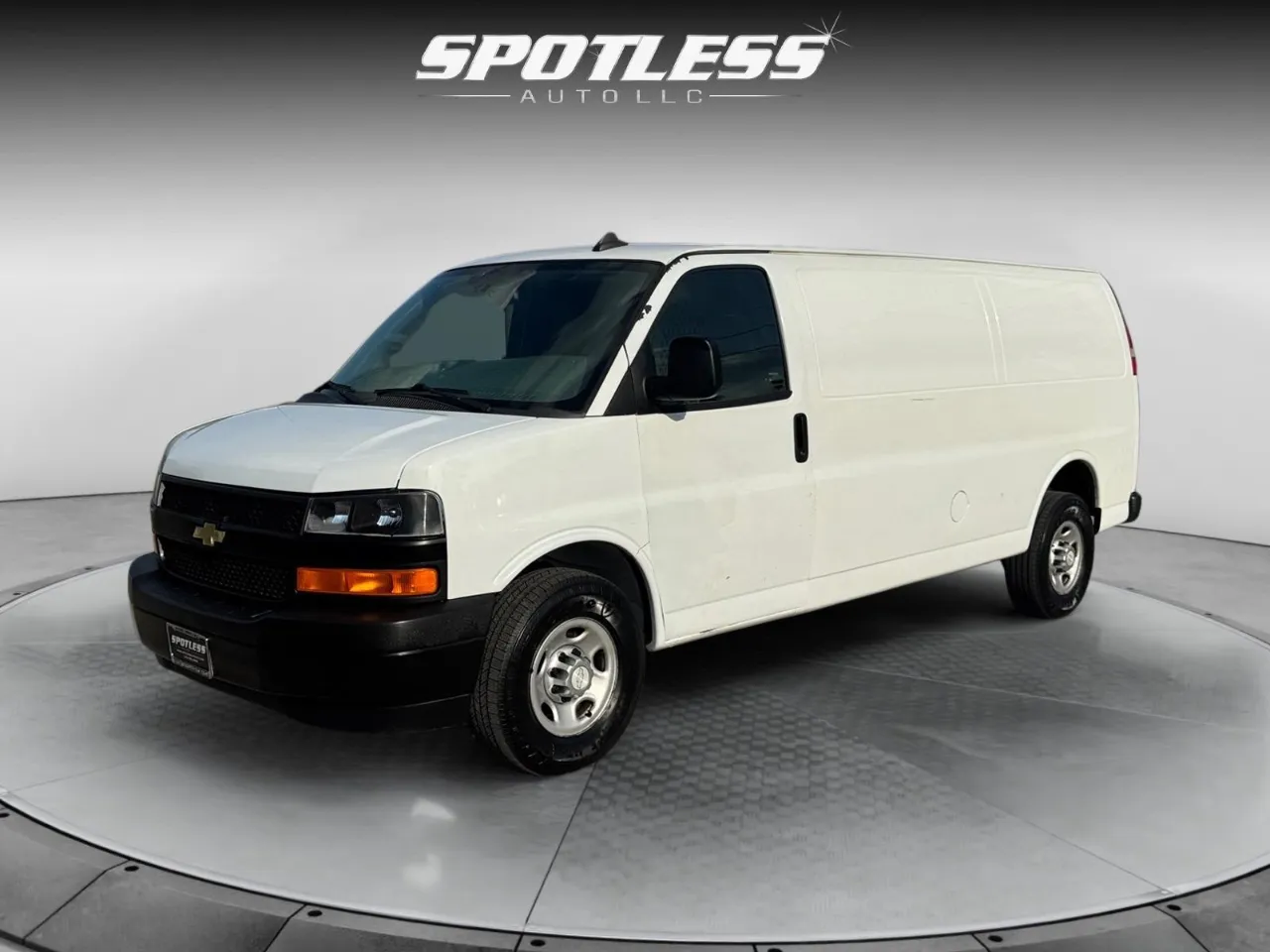 White 2018 Chevrolet Express 3500 Work Van for sale in San Antonio, TX