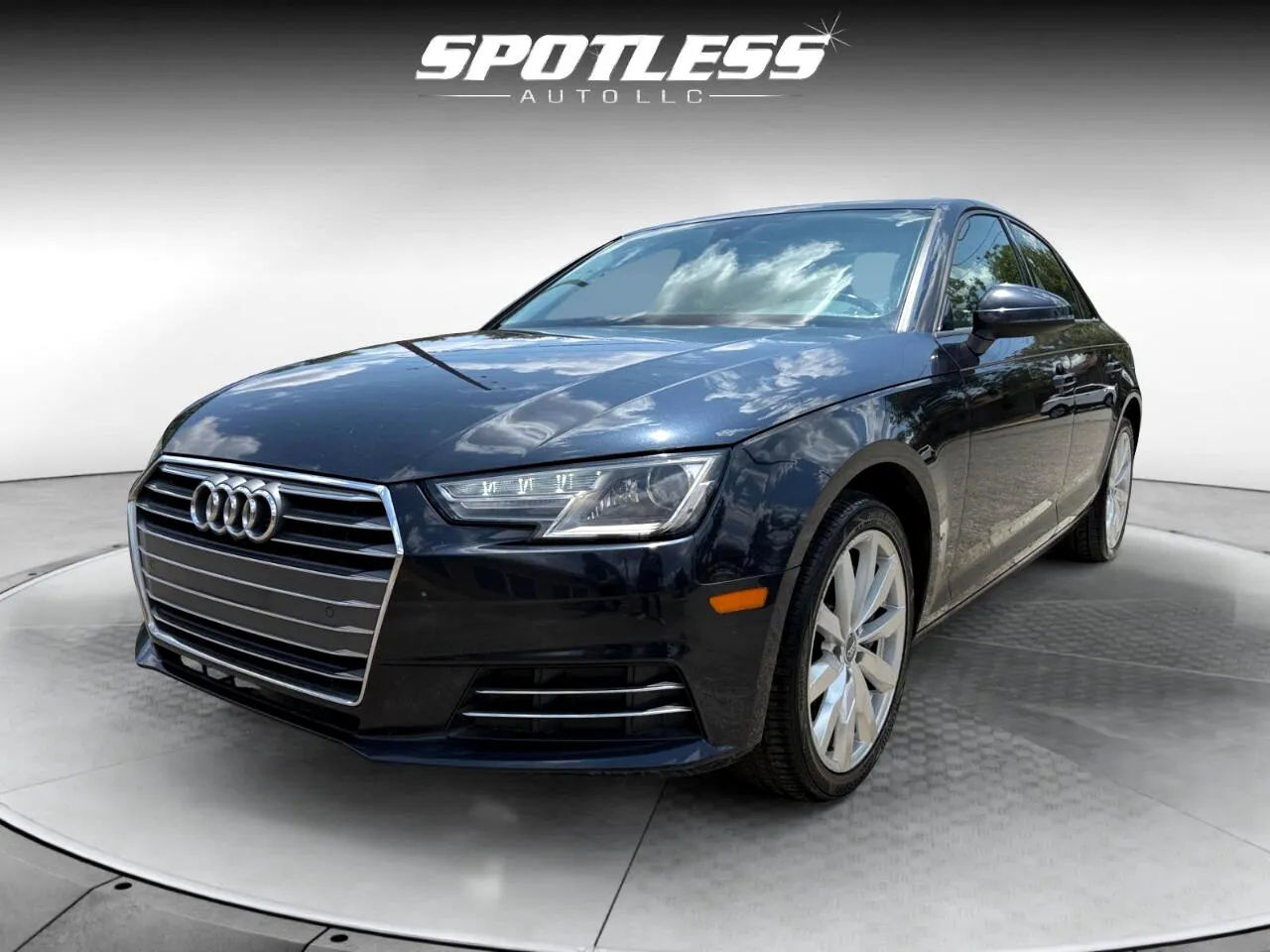 2017 Audi A4 Premium - Photo 10