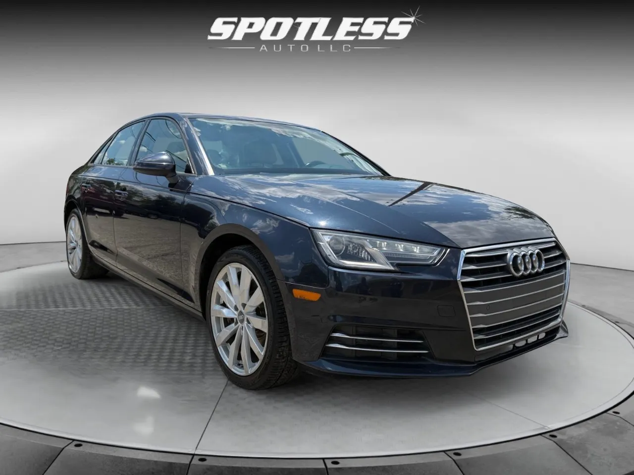 2017 Audi A4 Premium - Photo 11