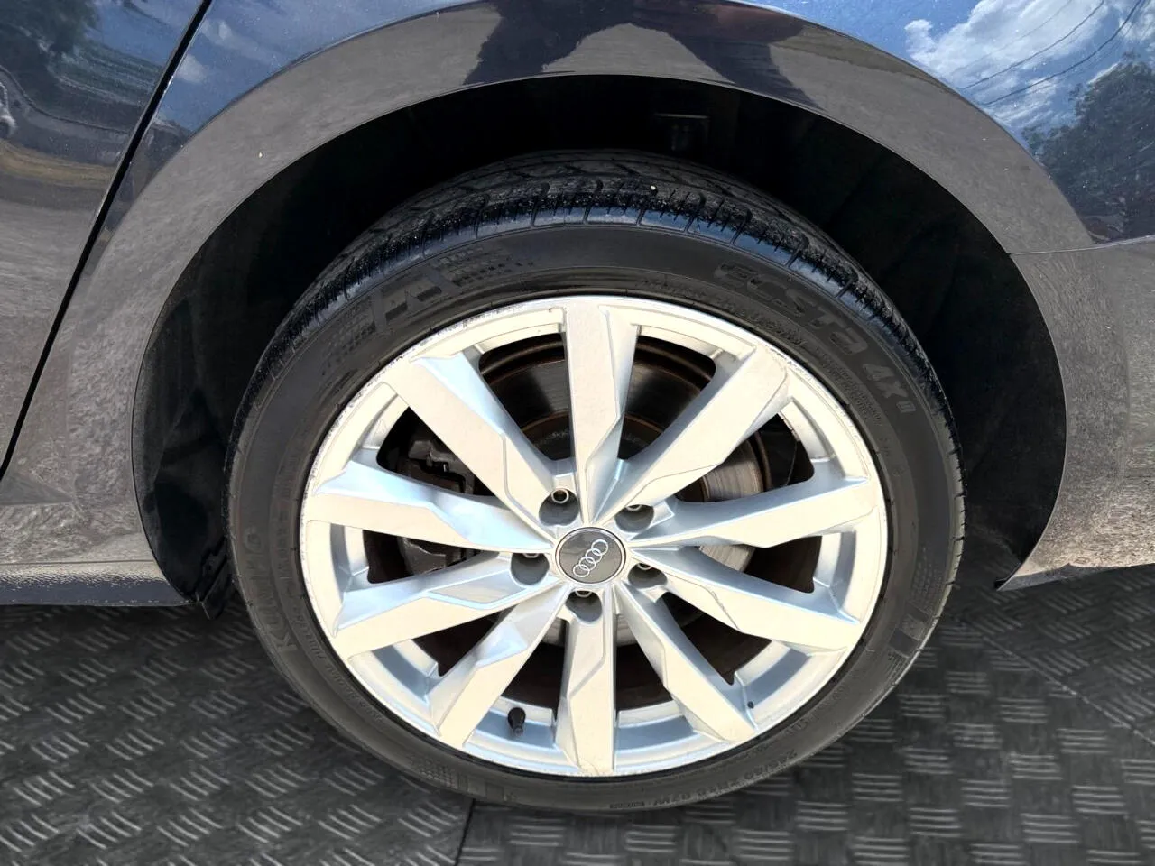 2017 Audi A4 Premium - Photo 14