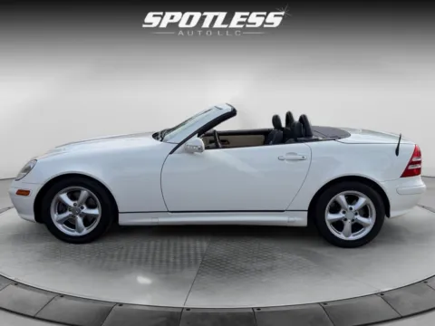 Another view of 2003 Mercedes-Benz SLK 320 for sale in San Antonio, TX at Spotless Auto San Pedro