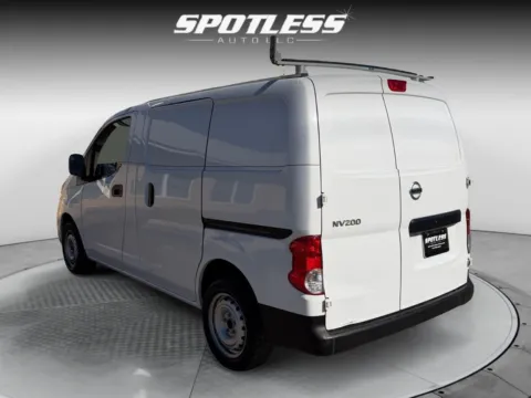 More photos of 2021 Nissan NV200 S at Spotless Auto San Pedro, TX