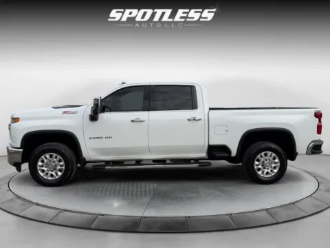 Another view of 2020 Chevrolet Silverado 2500HD LTZ for sale in San Antonio, TX at Spotless Auto San Pedro