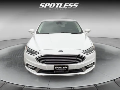 More photos of 2017 Ford Fusion Hybrid SE at Spotless Auto San Pedro, TX