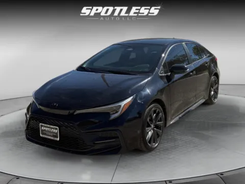 Black 2023 Toyota Corolla SE for sale in San Antonio, TX