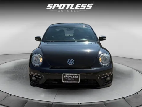 More photos of 2014 Volkswagen Beetle 2.0T R-Line at Spotless Auto San Pedro, TX