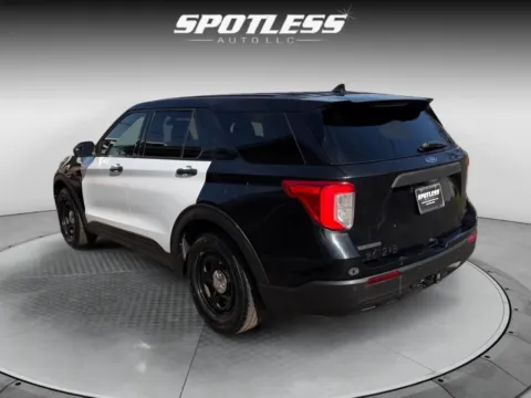 More photos of 2021 Ford Utility Police Interceptor at Spotless Auto San Pedro, TX