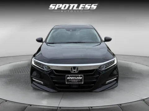 More photos of 2019 Honda Accord Hybrid EX-L at Spotless Auto San Pedro, TX