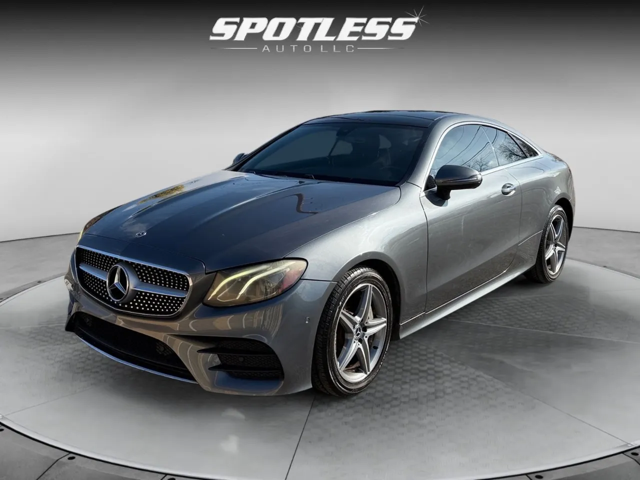 Gray 2018 Mercedes-Benz E-Class E 400 for sale in San Antonio, TX