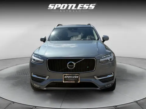 More photos of 2018 Volvo XC90 T6 Momentum at Spotless Auto San Pedro, TX