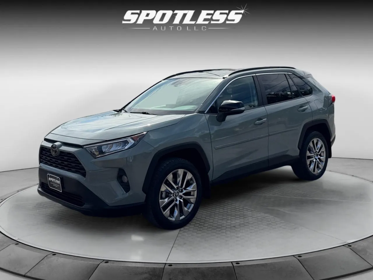 Gray 2020 Toyota RAV4 XLE Premium for sale in San Antonio, TX