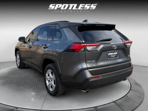 More photos of 2020 Toyota RAV4 XLE at Spotless Auto San Pedro, TX