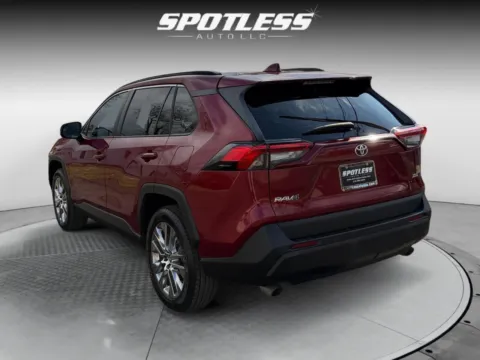 More photos of 2020 Toyota RAV4 XLE Premium at Spotless Auto San Pedro, TX