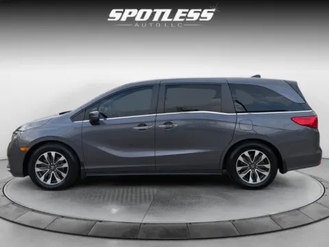 Another view of 2021 Honda Odyssey EX-L for sale in San Antonio, TX at Spotless Auto San Pedro