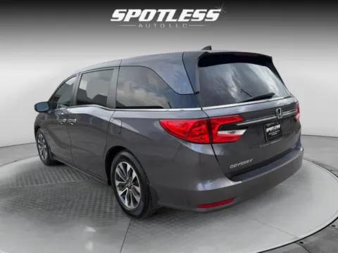 More photos of 2021 Honda Odyssey EX-L at Spotless Auto San Pedro, TX