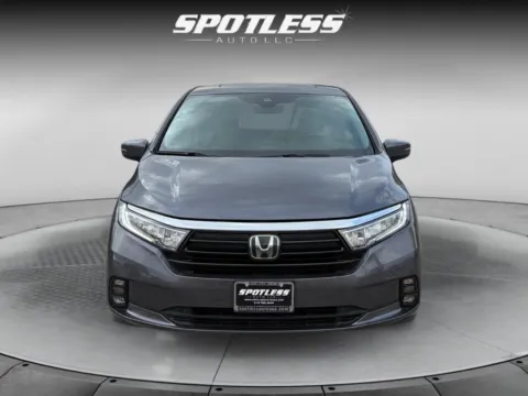 More photos of 2021 Honda Odyssey EX-L at Spotless Auto San Pedro, TX