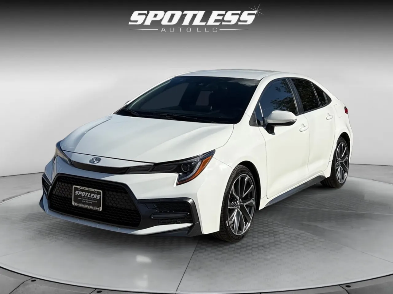 White 2020 Toyota Corolla SE for sale in San Antonio, TX