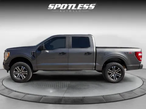 Another view of 2022 Ford F-150 XL for sale in San Antonio, TX at Spotless Auto San Pedro