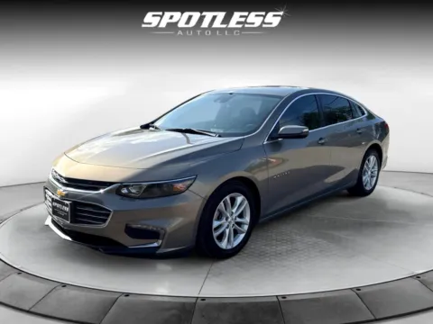 Gray 2017 Chevrolet Malibu LT for sale in San Antonio, TX