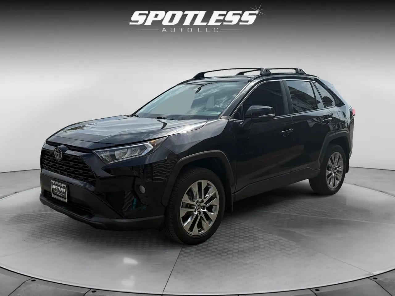 Black 2021 Toyota RAV4 XLE Premium for sale in San Antonio, TX
