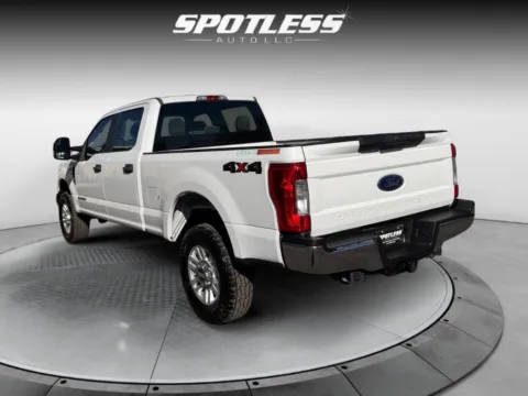 More photos of 2017 Ford F-250SD XL at Spotless Auto San Pedro, TX