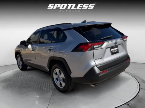 More photos of 2021 Toyota RAV4 Hybrid XLE at Spotless Auto San Pedro, TX