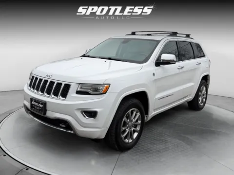 White 2015 Jeep Grand Cherokee Overland for sale in San Antonio, TX