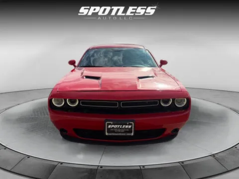 More photos of 2019 Dodge Challenger SXT at Spotless Auto San Pedro, TX