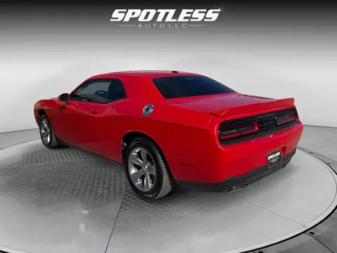 More photos of 2019 Dodge Challenger SXT at Spotless Auto San Pedro, TX