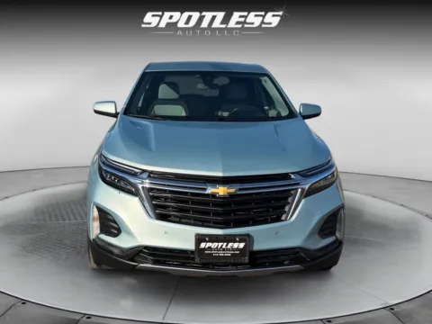More photos of 2022 Chevrolet Equinox LT at Spotless Auto San Pedro, TX