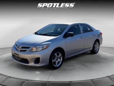 Silver 2011 Toyota Corolla CE for sale in San Antonio, TX