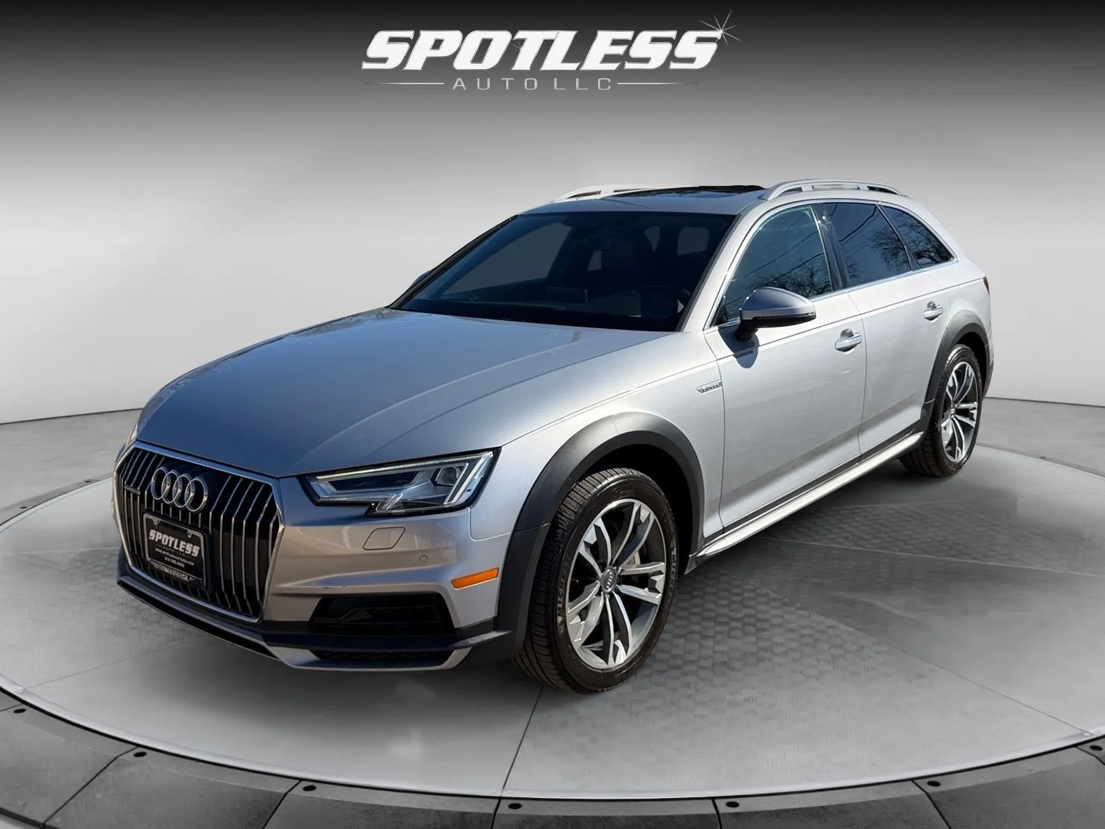 Silver 2017 Audi A4 allroad 2.0T quattro Premium Plus for sale in San Antonio, TX