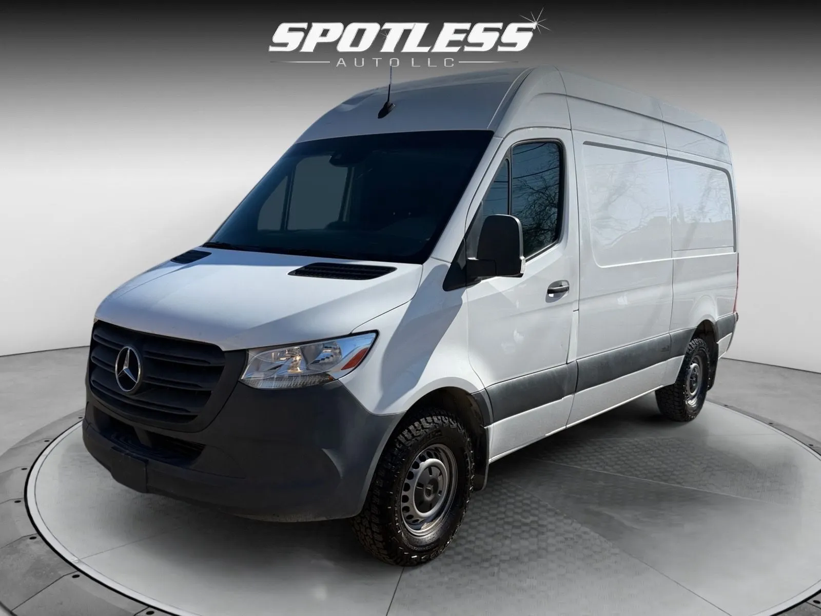 White 2020 Mercedes-Benz Sprinter 2500 for sale in San Antonio, TX