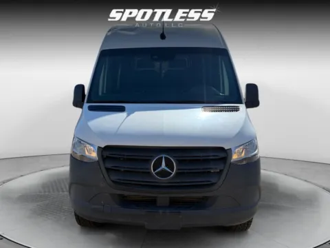 More photos of 2020 Mercedes-Benz Sprinter 2500 at Spotless Auto San Pedro, TX