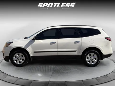 Another view of 2014 Chevrolet Traverse LS for sale in San Antonio, TX at Spotless Auto San Pedro