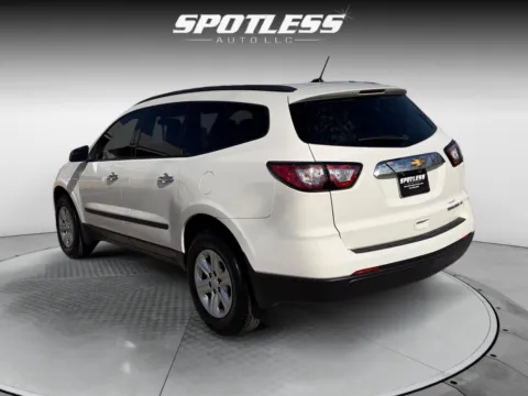 More photos of 2014 Chevrolet Traverse LS at Spotless Auto San Pedro, TX