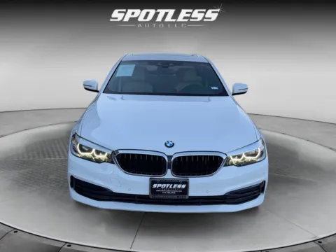 More photos of 2019 BMW 5 Series 530i at Spotless Auto Loop 1604, TX