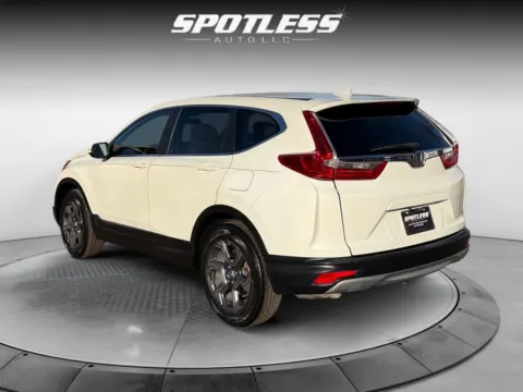 More photos of 2018 Honda CR-V EX at Spotless Auto San Pedro, TX