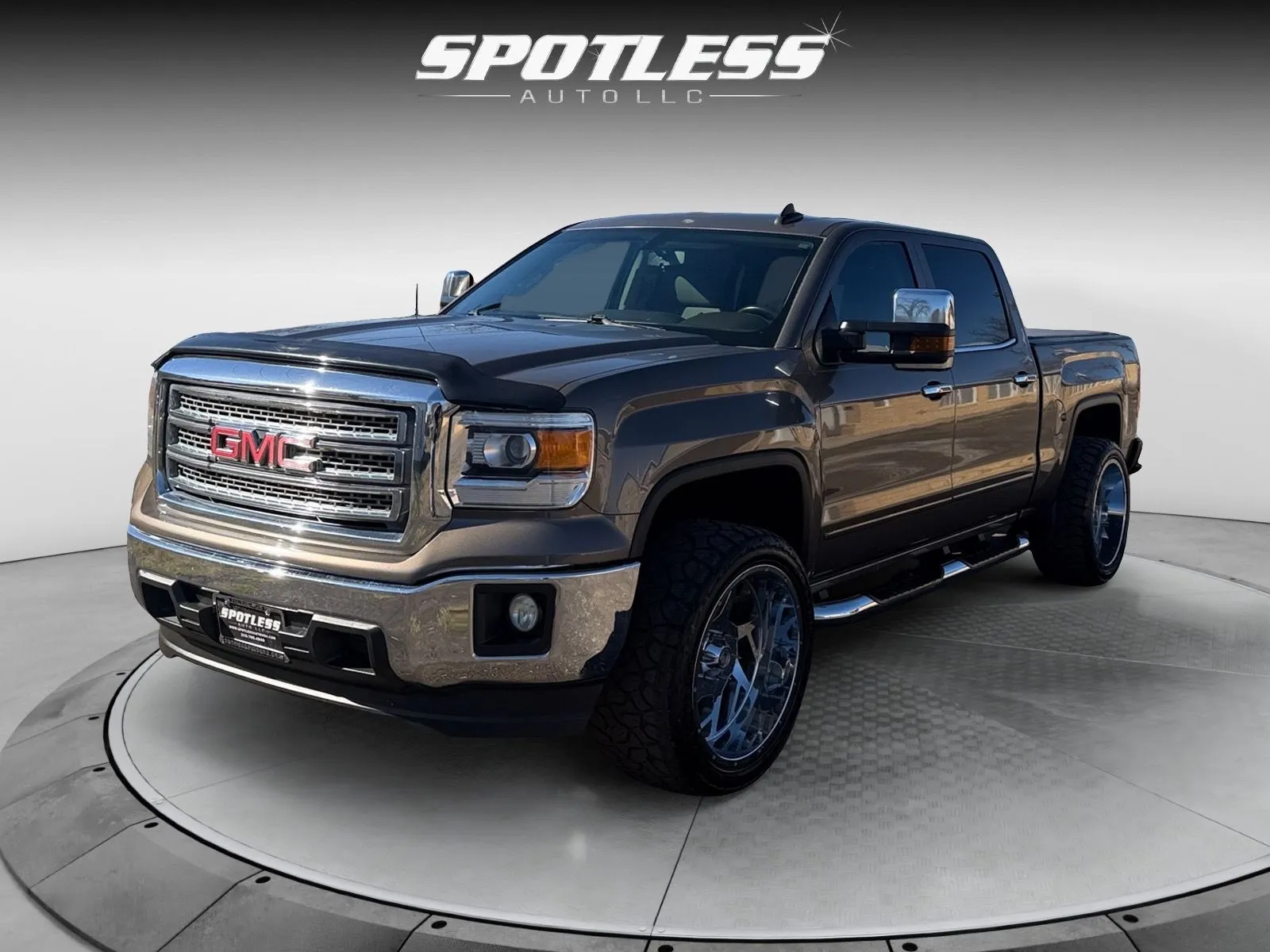 Brown 2015 GMC Sierra 1500 SLE for sale in San Antonio, TX