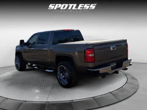 More photos of 2015 GMC Sierra 1500 SLE at Spotless Auto San Pedro, TX