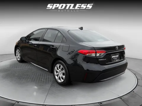 More photos of 2021 Toyota Corolla LE at Spotless Auto Loop 1604, TX
