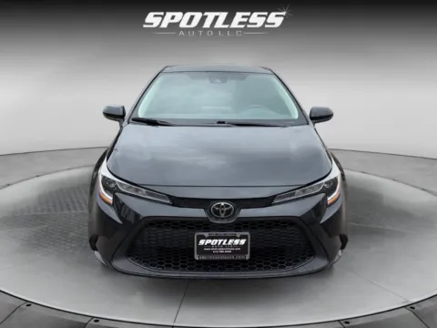 More photos of 2021 Toyota Corolla LE at Spotless Auto Loop 1604, TX