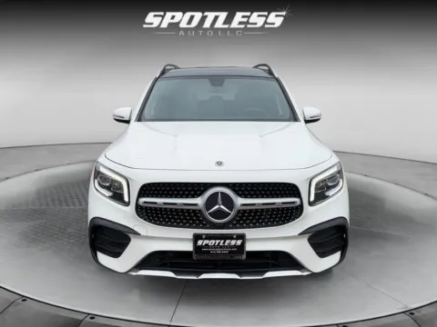 More photos of 2021 Mercedes-Benz GLB 250 at Spotless Auto San Pedro, TX