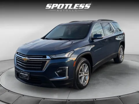 Blue 2023 Chevrolet Traverse LT Cloth for sale in San Antonio, TX