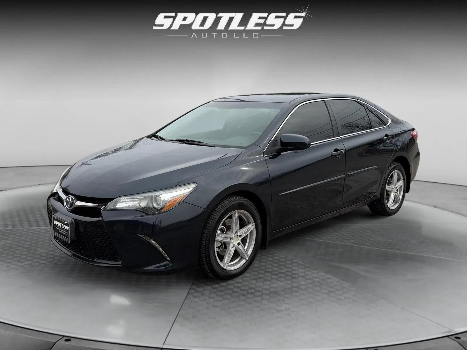 Blue 2017 Toyota Camry for sale in San Antonio, TX