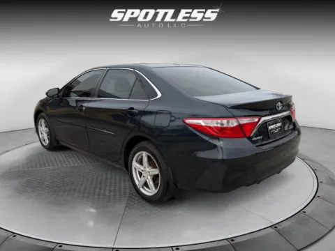 More photos of 2017 Toyota Camry at Spotless Auto San Pedro, TX